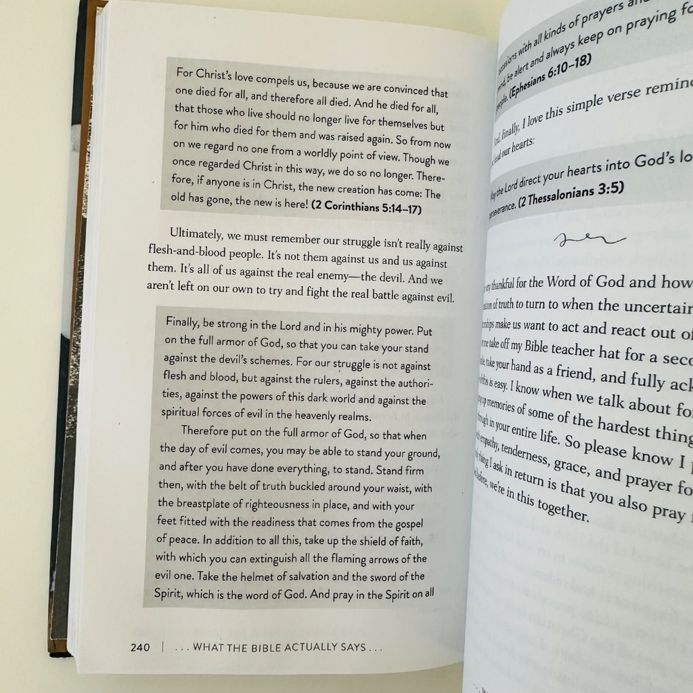 Forgiving What You Can’t Forget Book Lysa Terkeurst - Picture 7 of 7